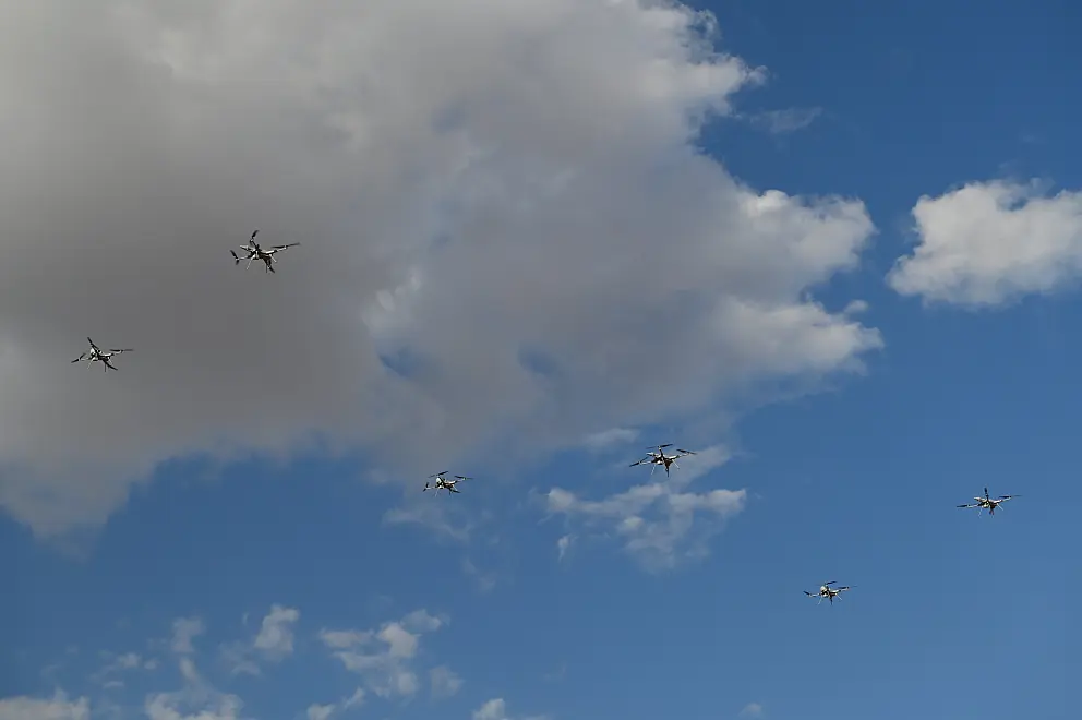 STM S&uuml;r&uuml; Drone (3)