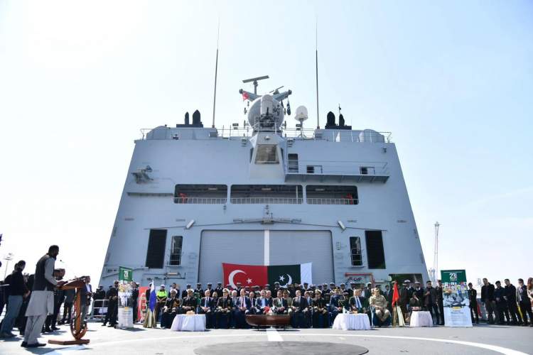 PNS MOAWIN Tören Mersin